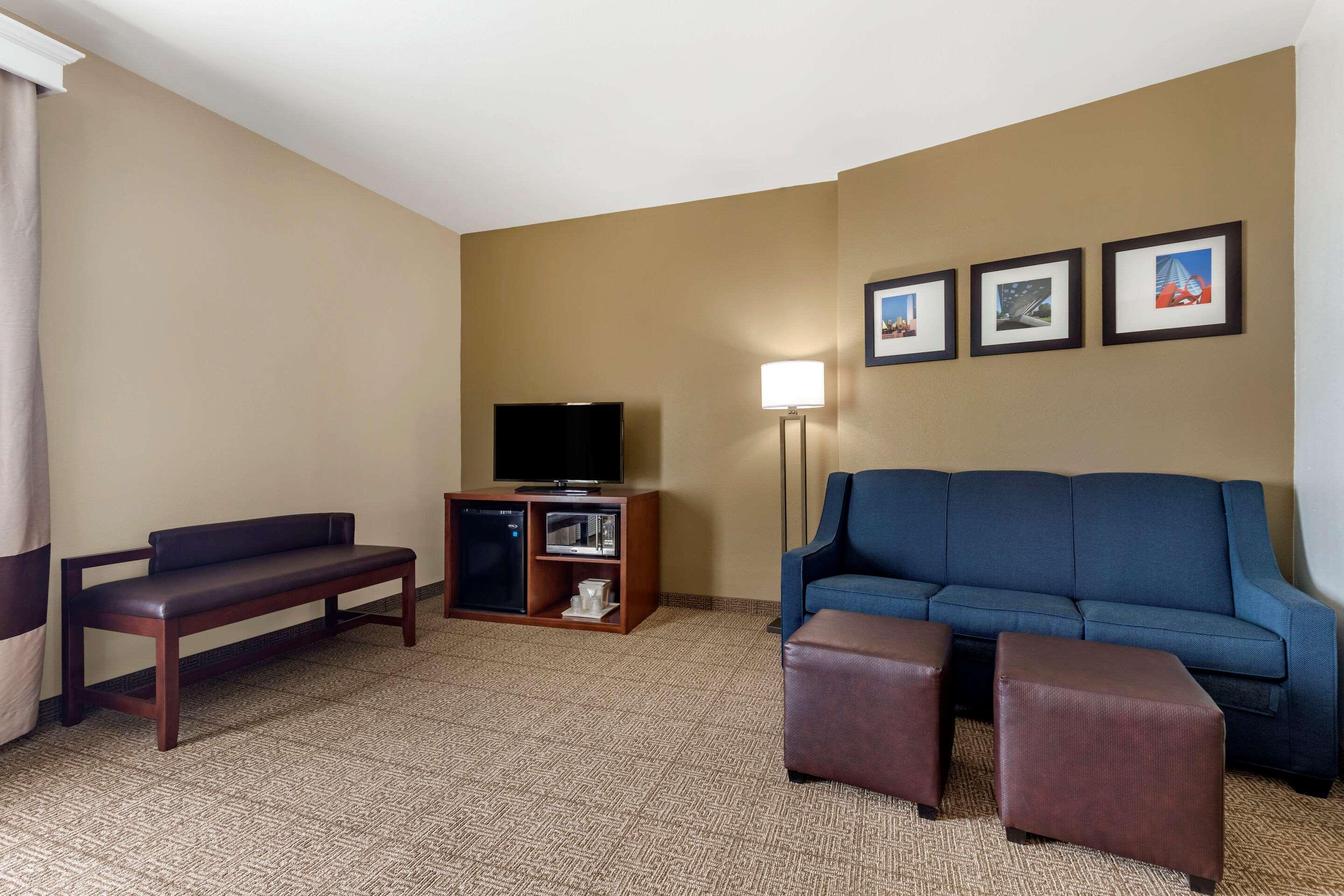 Comfort Suites West Dallas - Cockrell Hill Luaran gambar