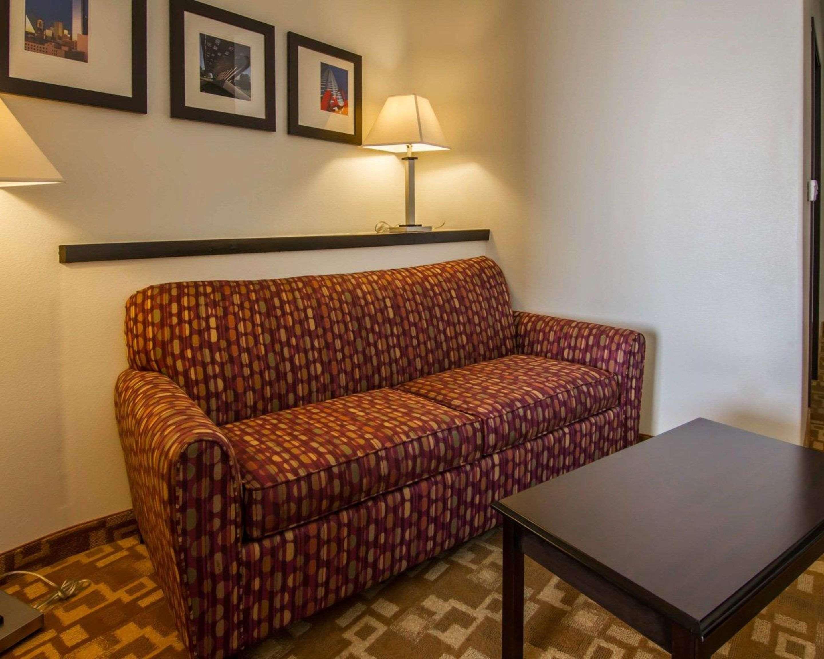 Comfort Suites West Dallas - Cockrell Hill Luaran gambar